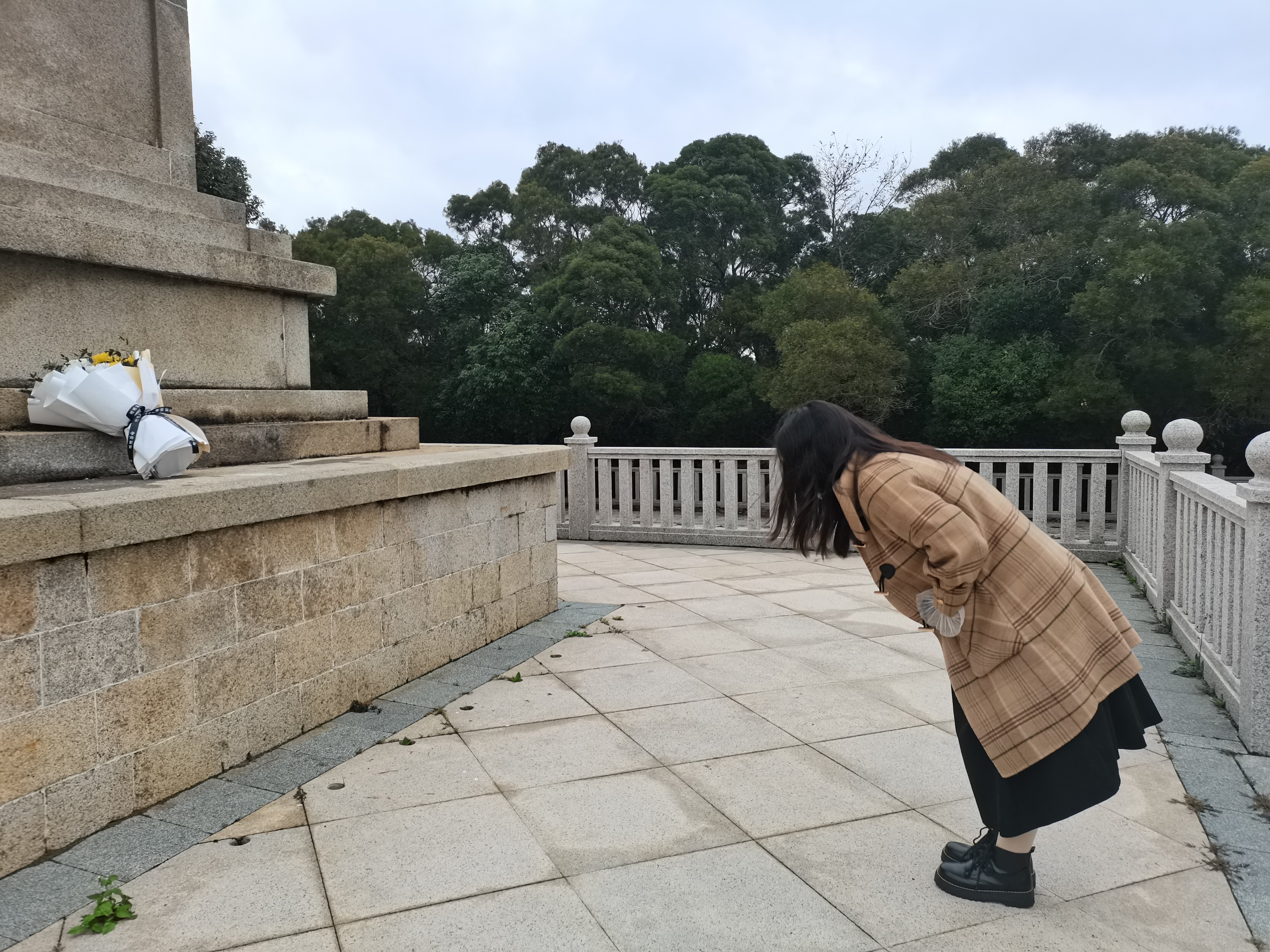 图片4.jpg 图片4.jpg